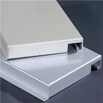 Aluminijski spojni strop-